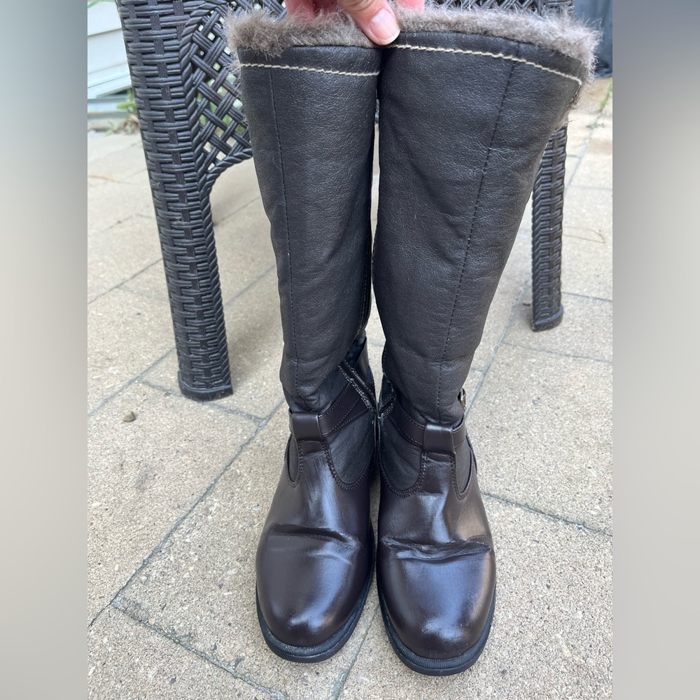 Totes Chocolate Leather Winter Boots